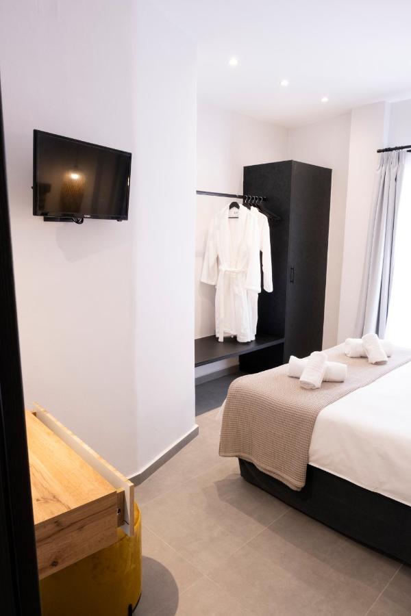 Venus Luxury Apartment Ermoupoli Eksteriør billede