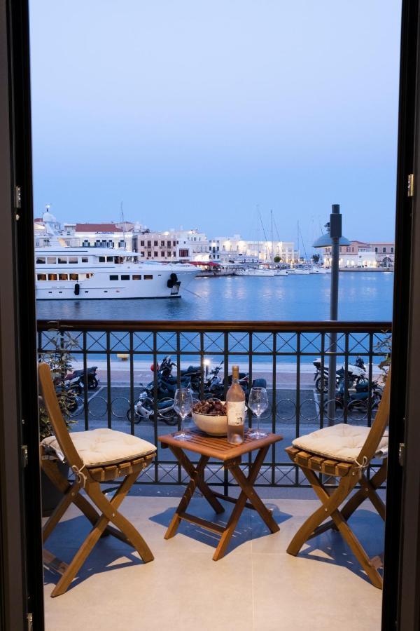 Venus Luxury Apartment Ermoupoli Eksteriør billede