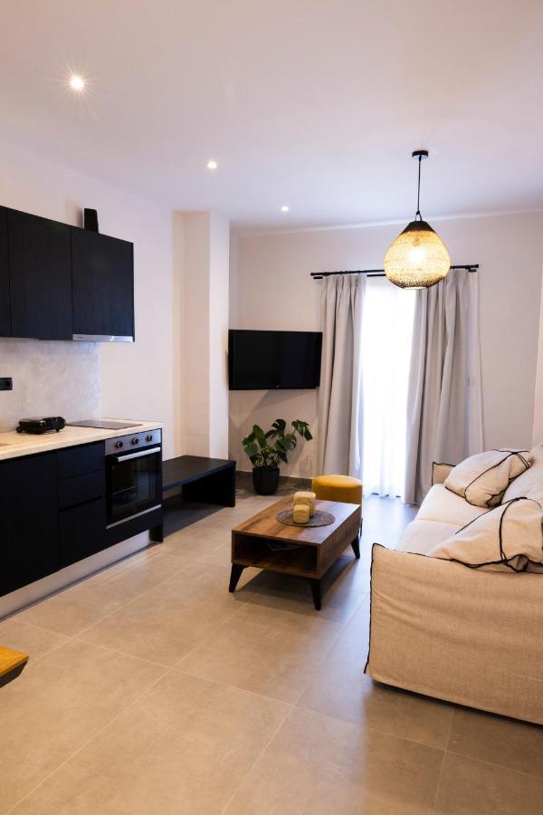 Venus Luxury Apartment Ermoupoli Eksteriør billede